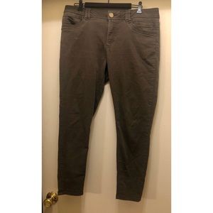 Democracy Slimming Stretch Brown Pants Jeggings